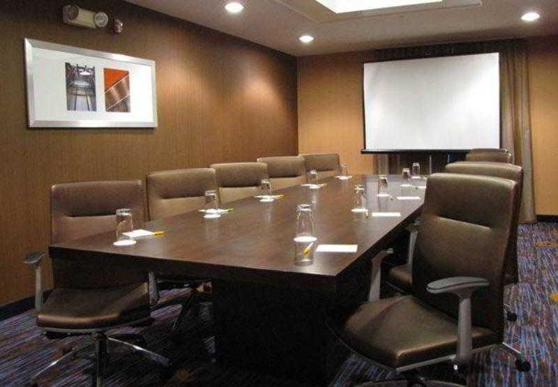 Courtyard By Marriott Frederick Hotel Tiện nghi bức ảnh