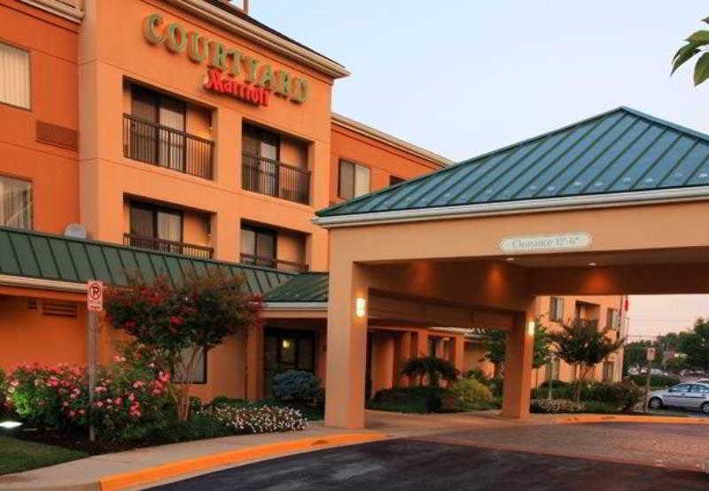 Courtyard By Marriott Frederick Hotel Ngoại thất bức ảnh